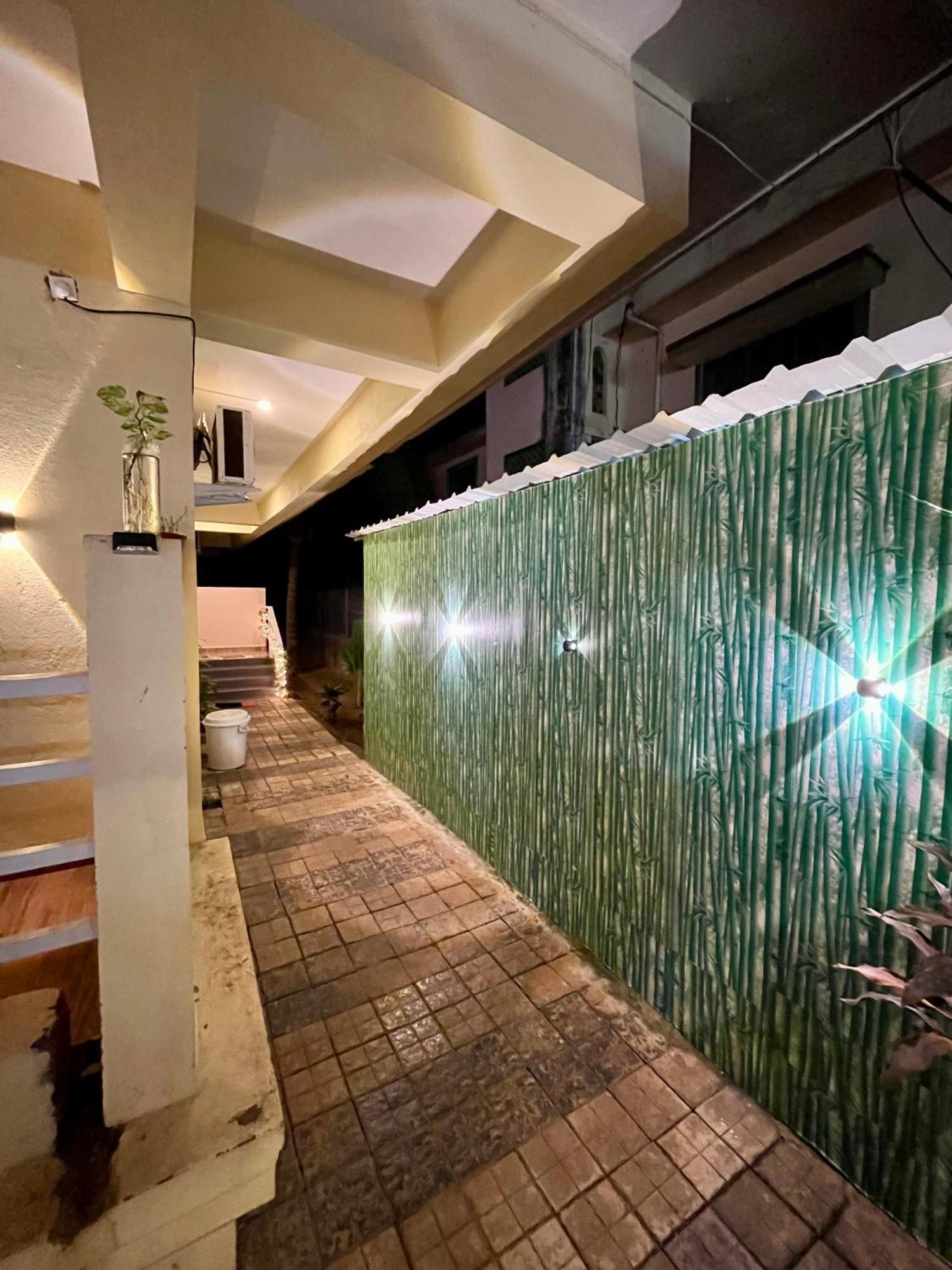 Sterling Garden Hotel By Pas Resorts Morjim Buitenkant foto
